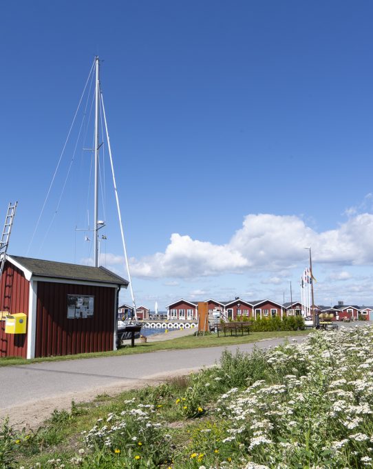 Bordziele: Anlegen auf der Insel Hanö
